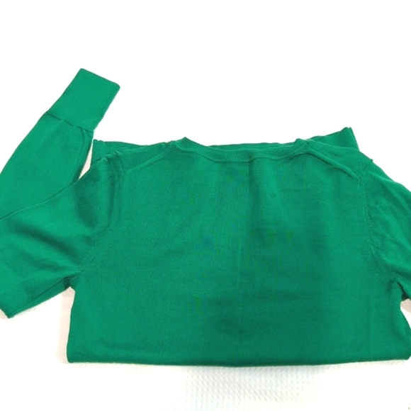 Banana Republic 100% Merino Wool Light Sweater - Picture 6 of 6